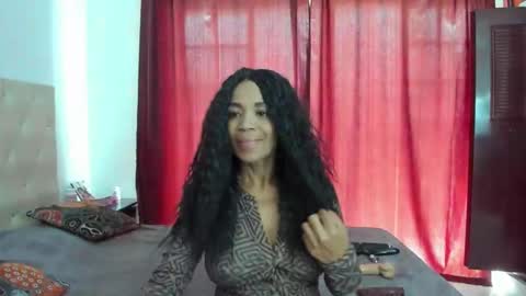 Luissa online show from December 1, 1:14 pm