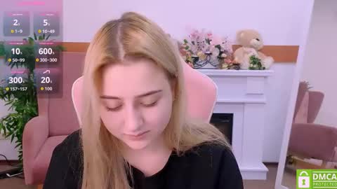 Lily online show from March 4, 10:16 pm