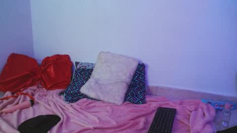 lulu_cm online show from March 14, 5:58 pm