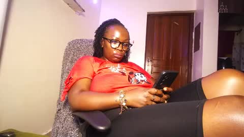 lulu_sparks1 online show from July 3, 7:47 am