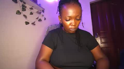 Snapshot of lulu_sparks1 chatting on September 22, 6:12 am lulu_sparks1 online show from September 22, 6:12 am
