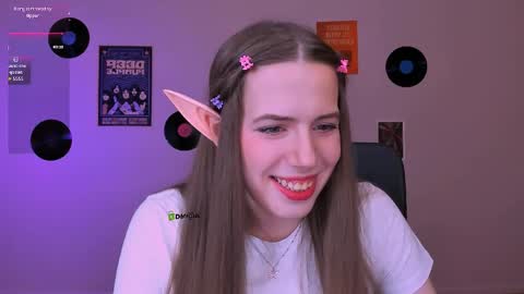 Sweet Lumi online show from May 7, 7:45 am