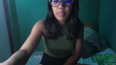 luna8184 online show from March 7, 6:15 pm