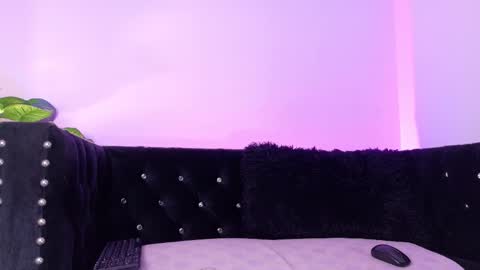 luna_blumer online show from March 12, 10:23 pm