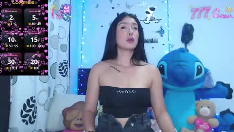 Luna charlotte95 online show from March 10, 5:00 am