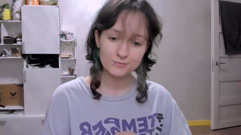 Luna online show from January 25, 2:41 pm