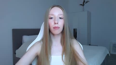 Luna online show from October 21, 8:35 pm