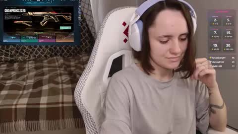 luna_loveeee online show from September 13, 7:27 am