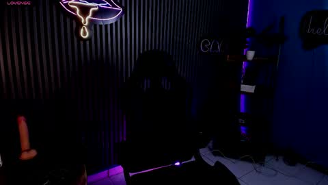 Luna Rosse  online show from April 28, 12:53 pm