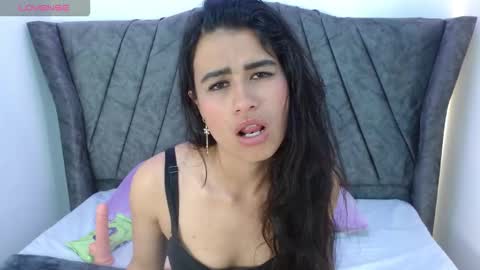 Snapshot of luna_starr69 chatting on September 15, 7:43 pm luna_starr69 online show from September 15, 7:43 pm