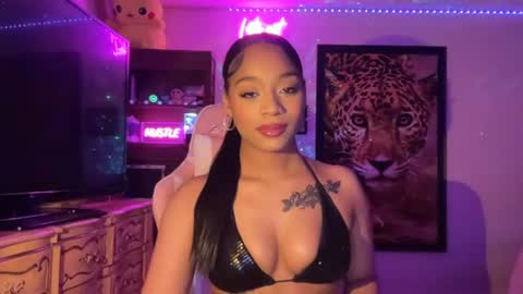 lunaa_11 online show from July 29, 7:08 am