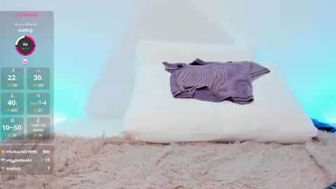 lunaa_hart online show from July 10, 7:42 am
