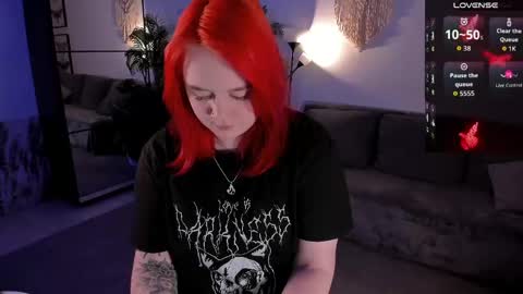 Li online show from April 29, 9:53 pm