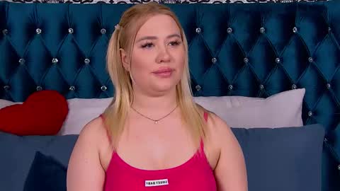 LunaHouston online show from March 18, 6:35 pm