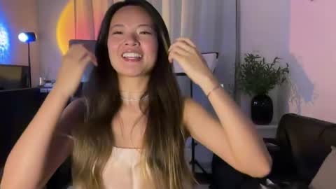 Luna online show from June 5, 12:22 pm