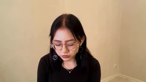 Roxie online show from May 1, 1:03 pm