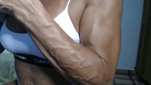 lusexyhot online show from March 17, 2:04 am