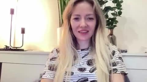 lusiluv online show from February 7, 9:29 pm