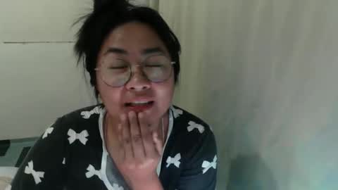 lust_thingz123 online show from April 21, 1:42 am