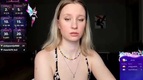 Snapshot of lusyagreenberg chatting on February 25, 7:38 pm LusyaGreenberg online show from February 25, 7:38 pm