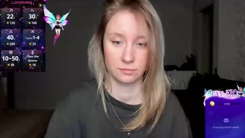 Snapshot of lusyagreenberg chatting on February 9, 4:29 pm LusyaGreenberg online show from February 9, 4:29 pm