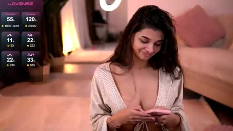 Caprice online show from November 27, 1:36 pm