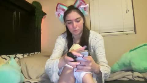 luvrxstarx online show from December 18, 4:39 am