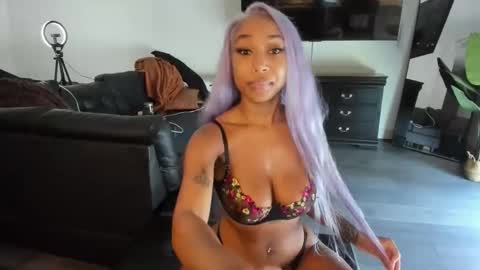 LUXE DOLL online show from May 14, 6:36 pm