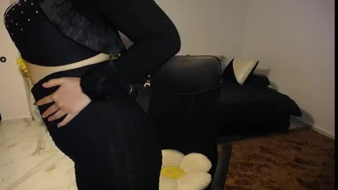 Spoiled dominant mindfucker mistress MakeupartistNail ArtistFitness and Yoga lover online show from May 4, 6:12 pm