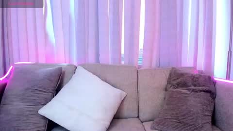 lya_brown online show from June 22, 4:26 pm