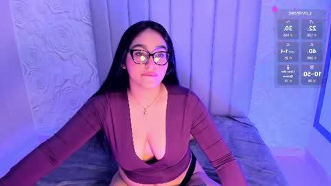 LYA DUBOIS  online show from June 30, 8:52 pm
