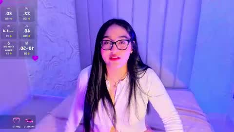 LYA DUBOIS  online show from July 14, 8:13 pm