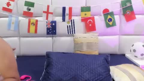 Lya Sweetxx  online show from July 10, 4:24 am