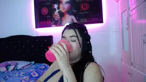 Snapshot of lyda20 chatting on October 1, 3:00 am lyda   online show from October 1, 3:00 am