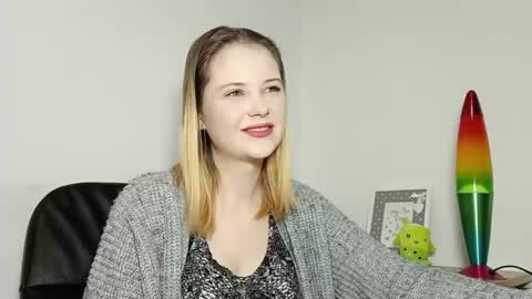 Lydia online show from October 7, 6:12 pm