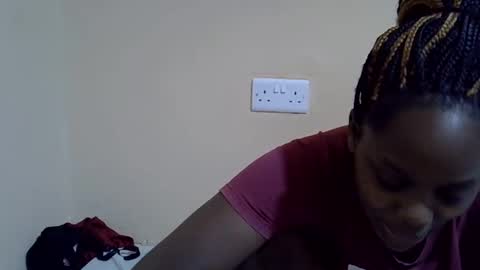 lyn_anna online show from November 14, 12:16 pm
