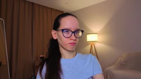 Sara online show from January 7, 4:21 pm