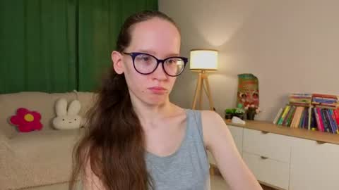 Sara online show from July 10, 4:40 pm