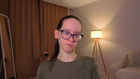 Sara online show from January 19, 4:25 pm