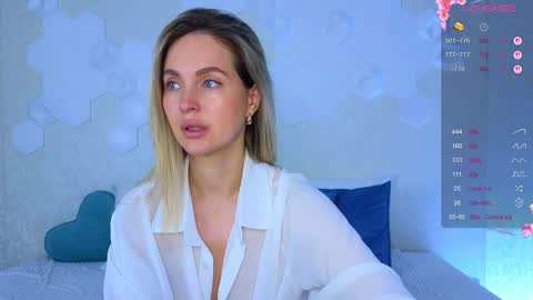 Lana online show from December 1, 3:43 am