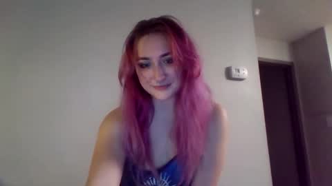 Lynn  online show from January 7, 1:42 am