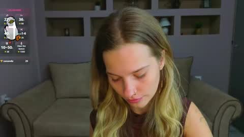 Lynn online show from September 30, 6:02 pm