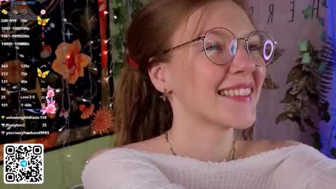 Lyra online show from November 28, 12:35 am