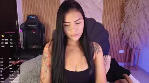    VIVIANA    online show from October 22, 3:55 am