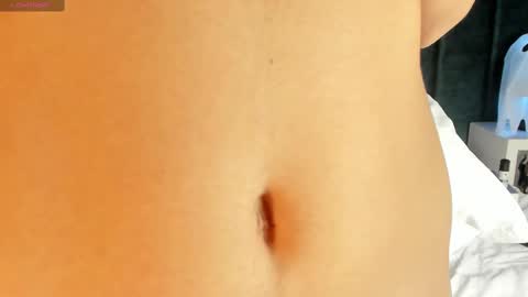 Snapshot of lyxi_ chatting on October 15, 12:41 pm Lyxi online show from October 15, 12:41 pm