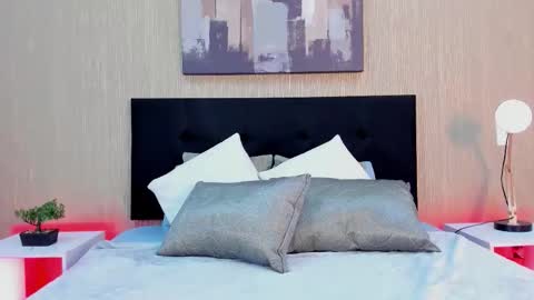 Maria  online show from October 29, 5:15 pm