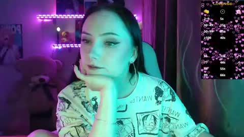 Melissa online show from June 16, 8:43 pm