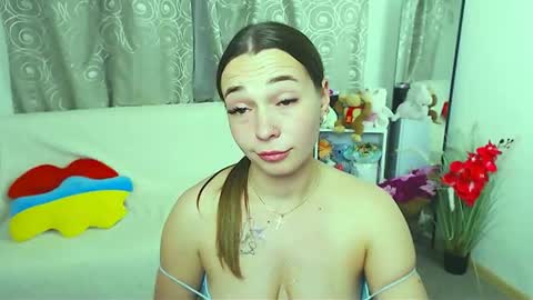Vikki online show from June 13, 12:35 pm