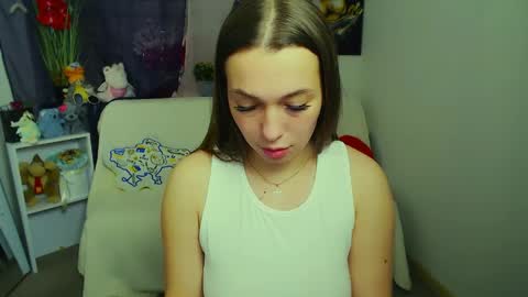 Vikki online show from May 2, 1:14 pm