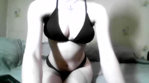 maaria_092 online show from June 15, 10:48 am